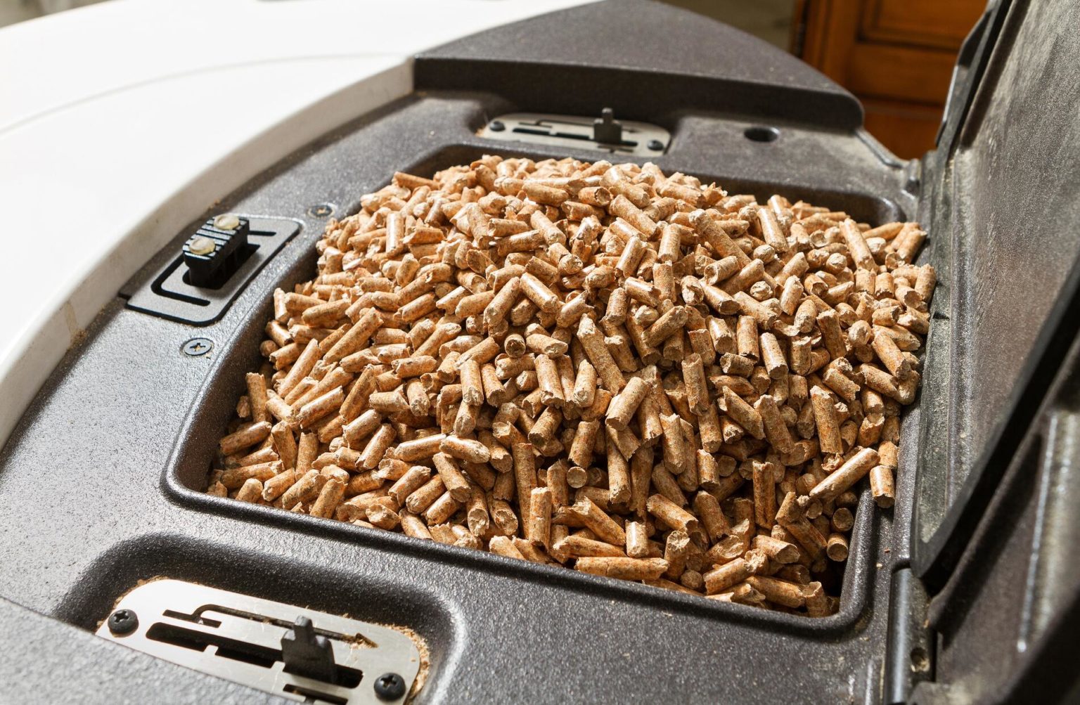 HOW SAFE ARE PELLET STOVES? SEC America